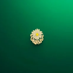 Broche Galerie des modes Marguerite