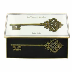 Clé de la Chapelle royale