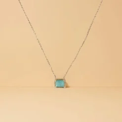 Collier avec pendentif mérovingien