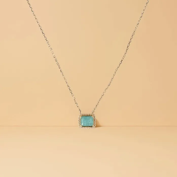 Collier avec pendentif mérovingien