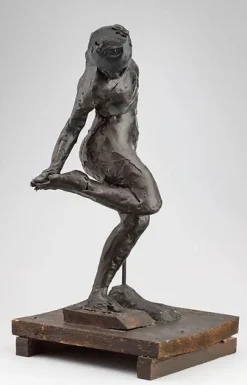 Danseuse, position de quatrième devant sur la jambe gauche, (toiles encadrées)