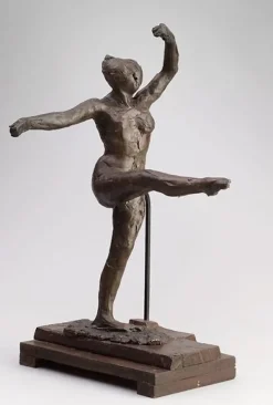Danseuse regardant la plantede son pied droit (panneaux aluminium)