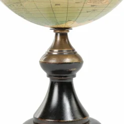 Globe Versailles
