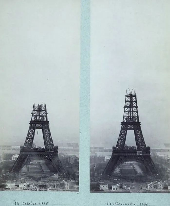 La construction de la Tour Eiffel vue de l'une des tours du palais du Trocadéro (toiles encadrées)