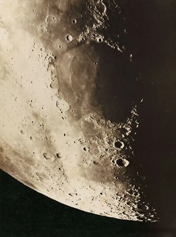 Photographie lunaire, Corne Nord, 27 mars 1890, Observatoire de Paris (panneaux aluminium)