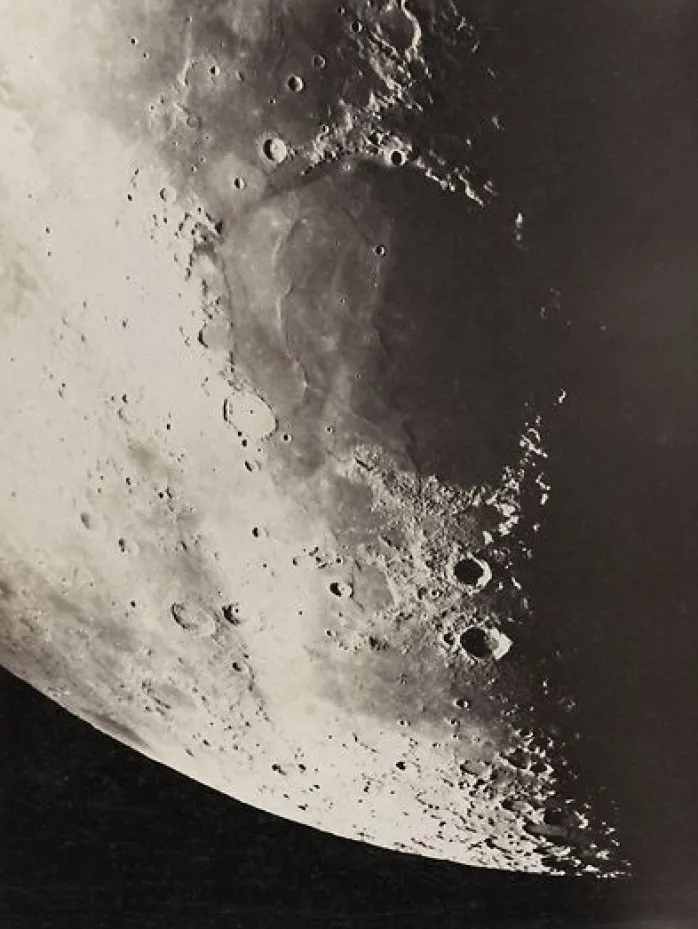 Photographie lunaire, Corne Nord, 27 mars 1890, Observatoire de Paris (panneaux aluminium)