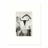 Sale Reproduction sous Marie-Louise David Douglas Duncan - Sculpture Tête de taureau accrochée au mur du salon de l'atelier de La Californie, Cannes 1957 Affiches Et Reproductions