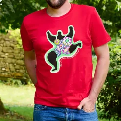 T-shirt rouge Unisex Leaping Nana - Niki de Saint Phalle